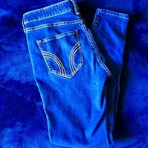 Hollister Super Skinny Jeans